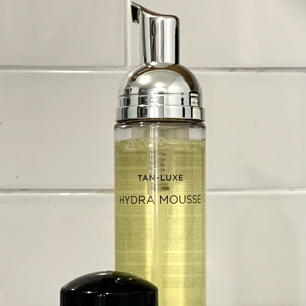 Tan Luxe Hydra Mousse medium dark